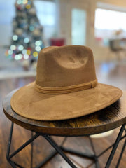 Basic Suede Flat Brim