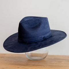 Basic Suede Flat Brim