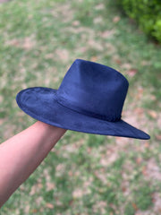 Basic Suede Cowboy